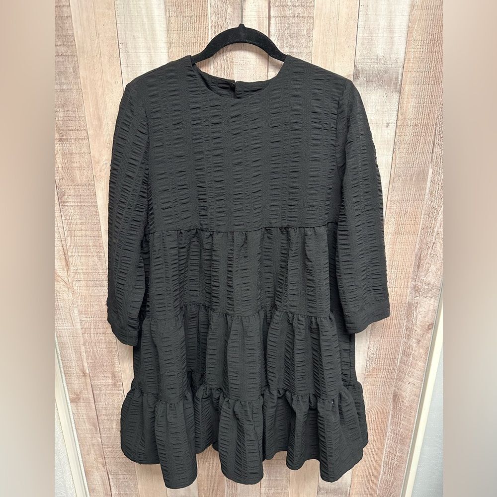 Zara black textured mini dress - Picture 2 of 8